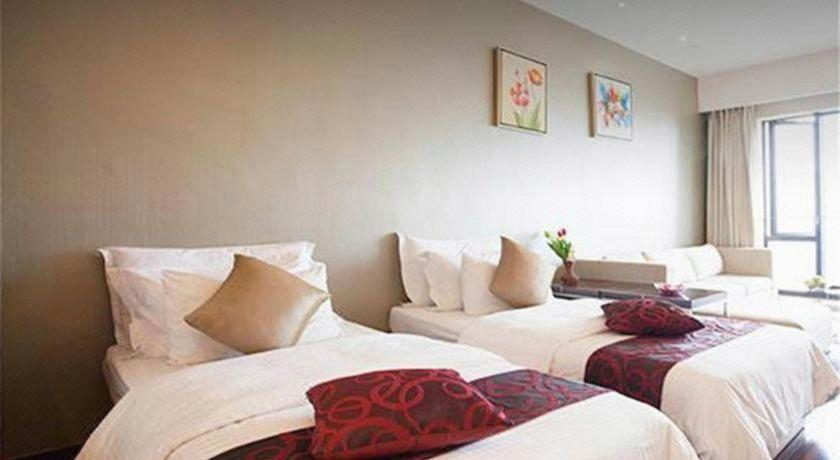 Bedroom 2, Si Lin Apartment GZ — Poly World Trading Center , Guangzhou