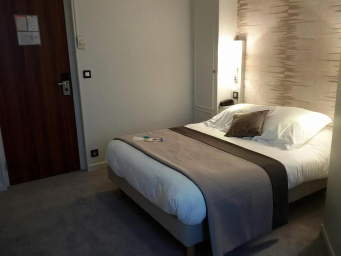 Bedroom 4, Hôtel Albert Elisabeth Gare SNCF, Puy-de-Dôme