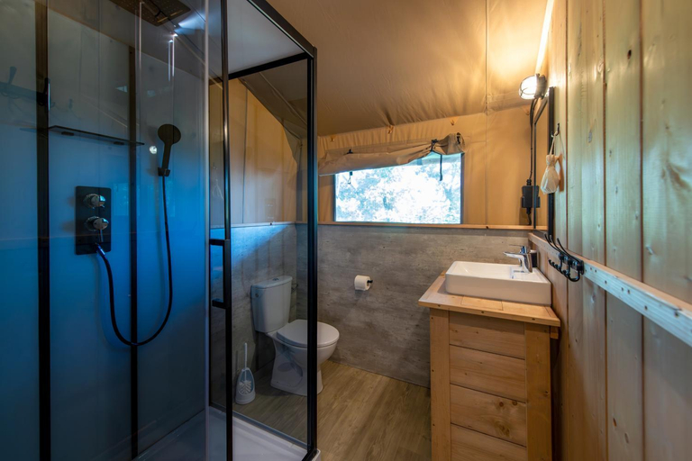 Bathroom 5, Camping Barco Reale, Pistoia