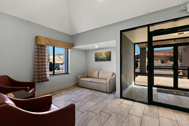 Public Area 2, Quality Inn Lavonia I-85, Franklin