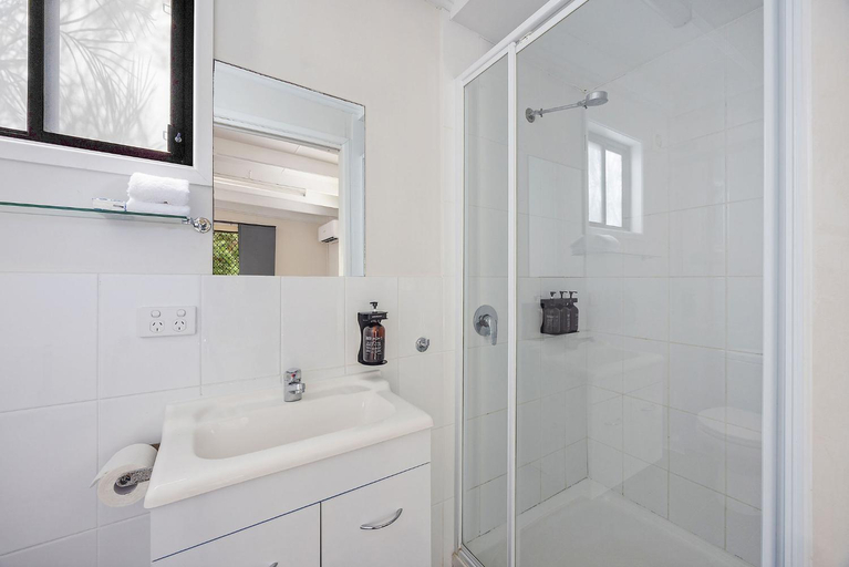 Bathroom 2, Reflections Holiday Parks Nambucca Heads, Nambucca