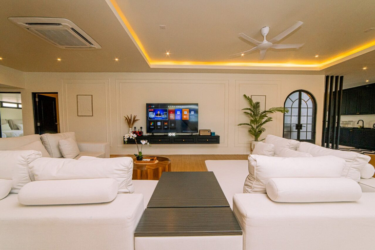 Others 2, De Romance Grand Villa 5BR, Johor Bahru