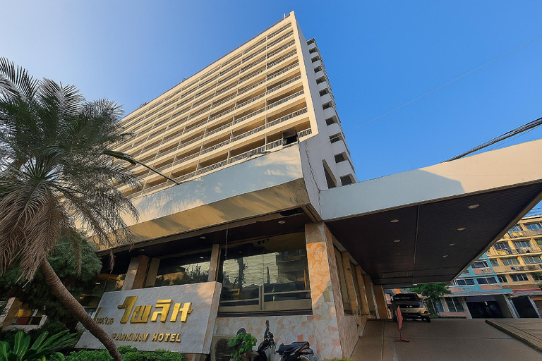 Exterior & Views 2, Pailyn Phitsanulok Hotel, Muang Phitsanulok