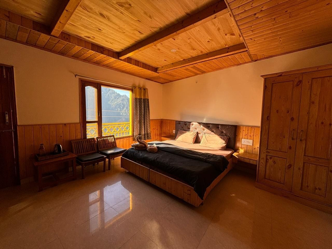 Room 2, Pumpkin Hostel Shoja, Kullu