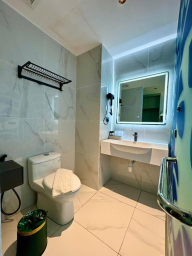 Bathroom 3, Wing Tat Grand Hotel, Semporna
