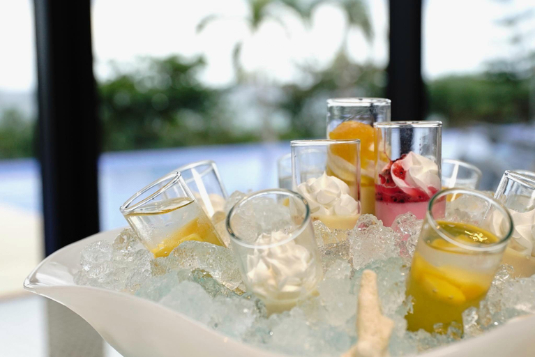 Food & Drinks 5, Allamanda Imgya Coral Village, Miyakojima