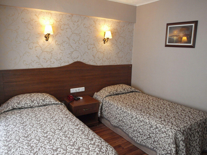 Bedroom 2, Hotel Nezih Istanbul, Fatih