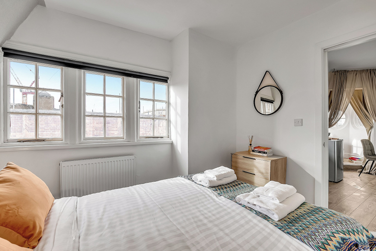 Bedroom 2, Kensington Apartments London, London