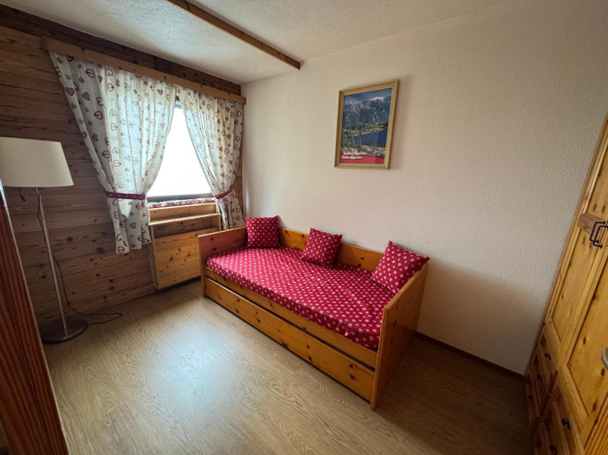 Bedroom 2, Residence Petit Tibet, Aosta