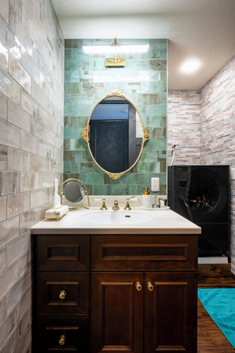 Bathroom 4, Le Grand Mishima, Hamamatsu