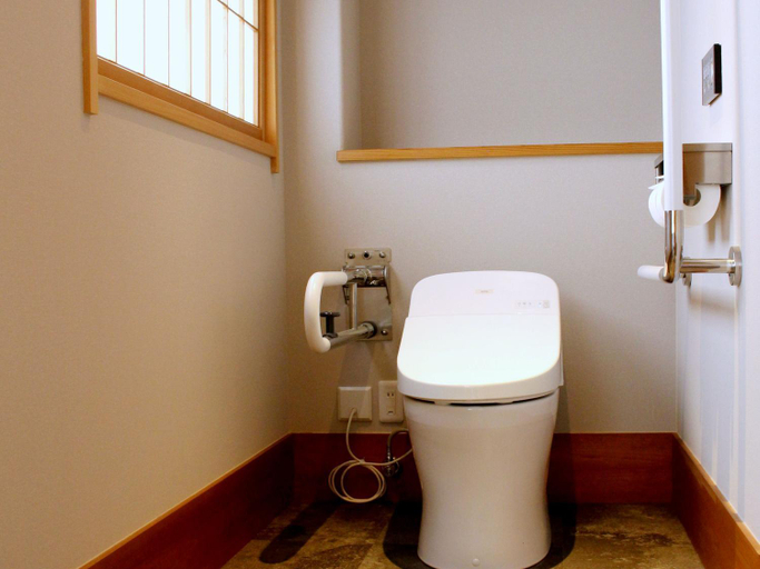 Bathroom 3, Ryotei Jyusouya, Sangō