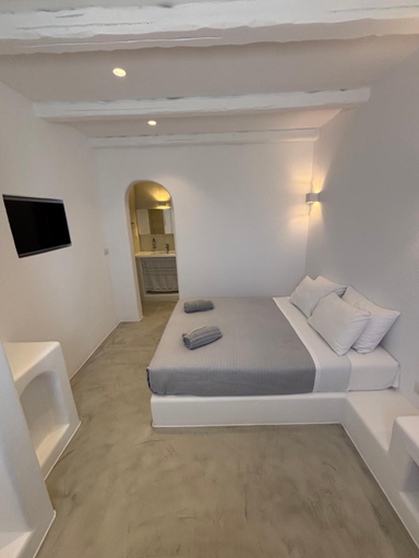 Bedroom 3, Olga, South Aegean