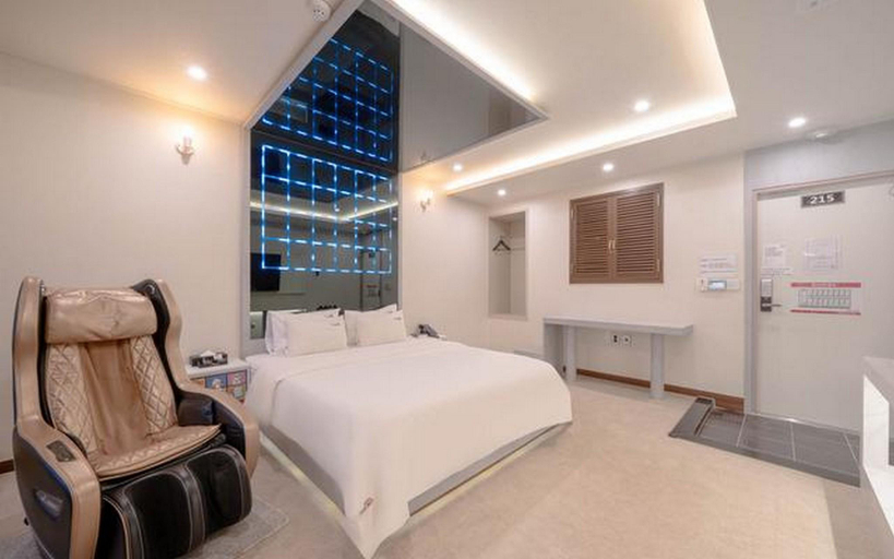 Bedroom 4, Ulsan Yeongnam Alps Dragonfly, Ulju