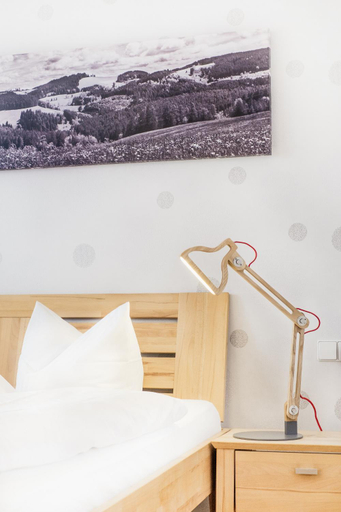 Bedroom 2, Hotel Restaurant Peterle, Breisgau-Hochschwarzwald