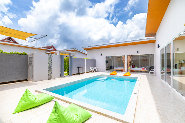 Sport & Beauty 2, Andaman Sea Best Pool Access Room and Villa , Pulau Phuket