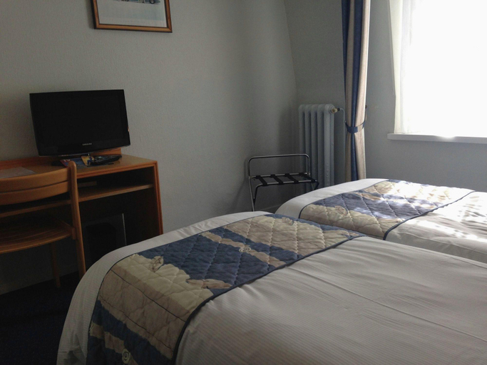 Bedroom 3, Metropol Hotel, Pas-de-Calais