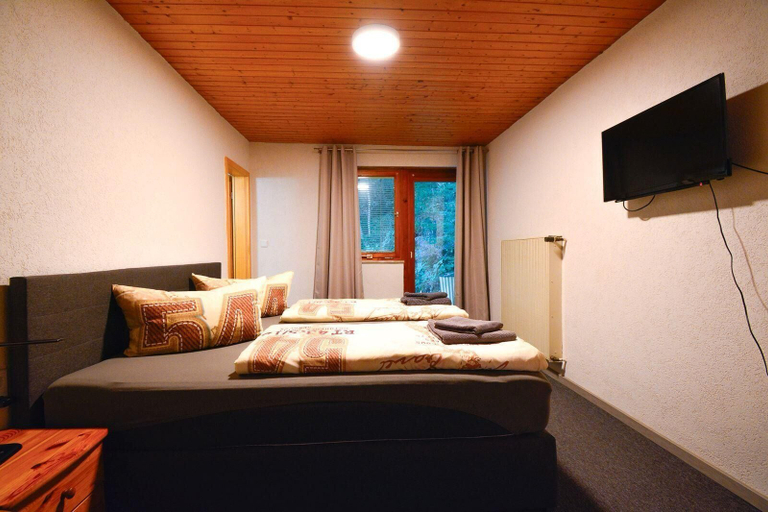 Room 4, Landgasthaus zur Hammermühle, Kronach