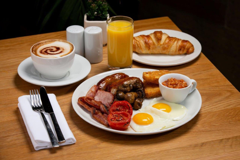 Food & Drinks 4, Accommodation at Salomons Estate, Kent