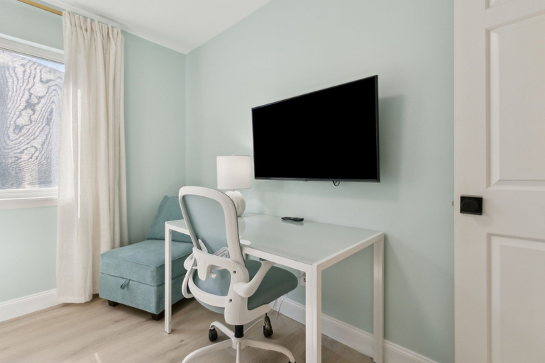 Interior 4, North End Gem - Pet Friendly Fernandina Beach Cottage, Nassau