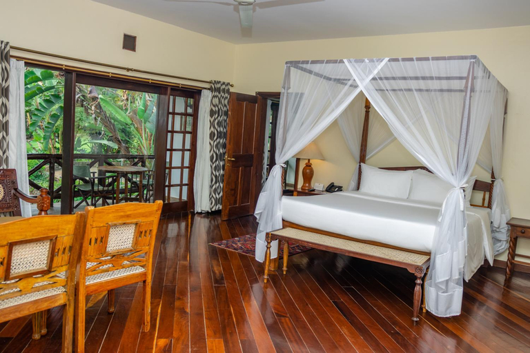 Bedroom 4, Safari Park Hotel, Kasarani