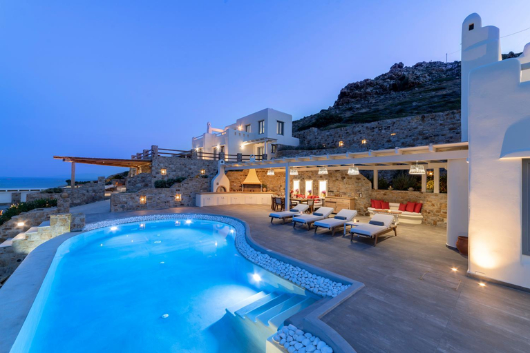Sport & Beauty 5, Naxos Rock Villas, South Aegean