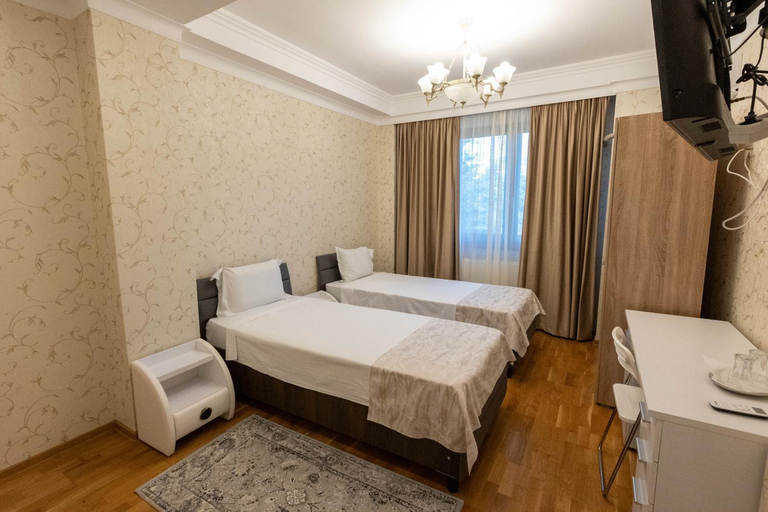 Bedroom 2, Pensiunea Crystal, Rediu