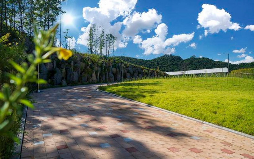 Others 3, Paju Hills, Paju