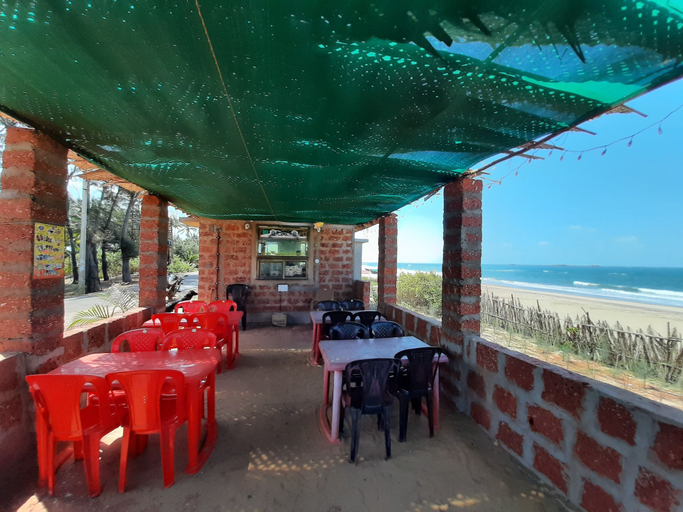 Food & Drinks 4, Athaang Beach Resort, Sindhudurg