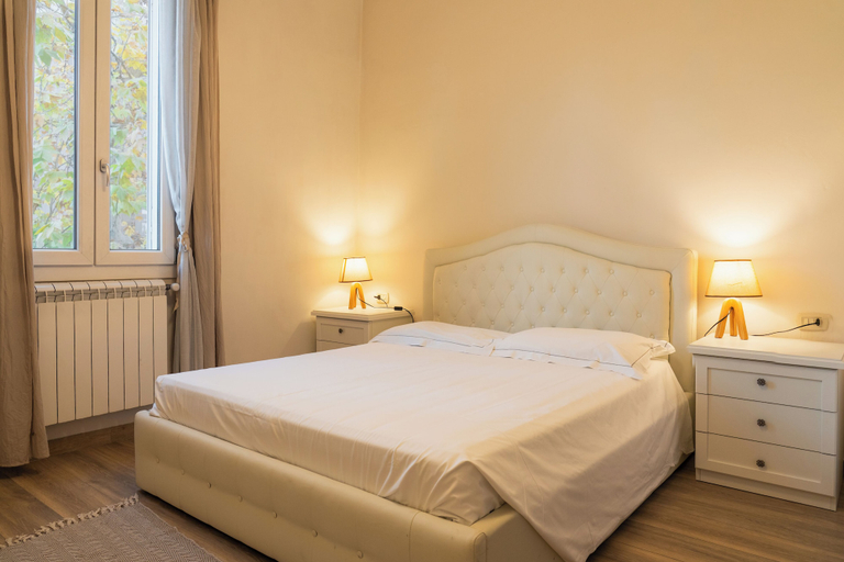 Room 2, Emilia Suite Home, Modena