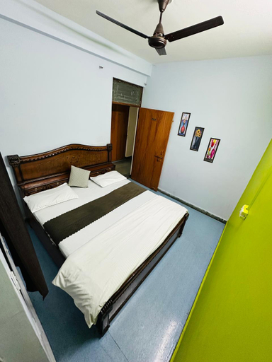 Bedroom 4, Hotel Kargil, Agra