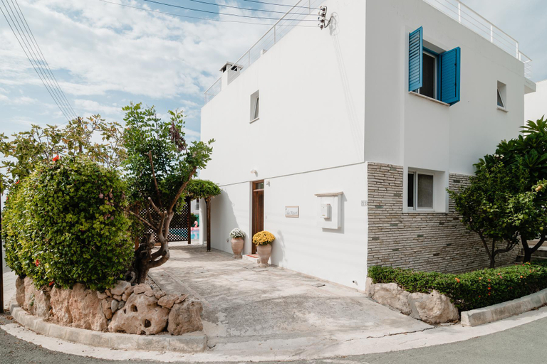 Exterior & Views 1, Villa Mozart, charming 3 BR with private pool