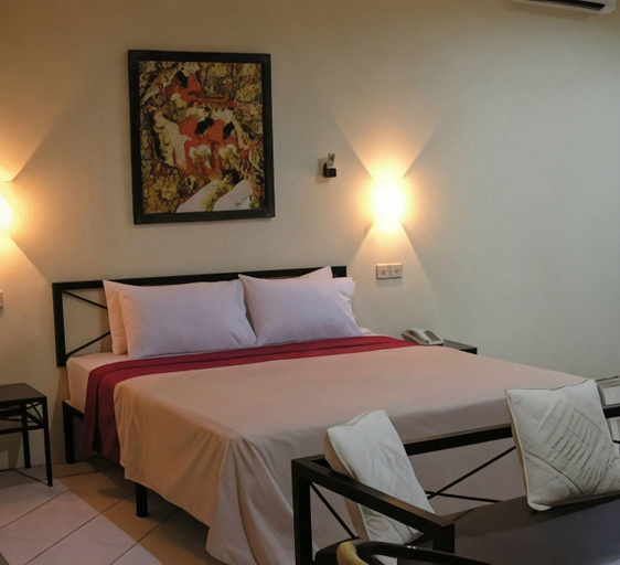 Bedroom 3, Sun Set View Hotel, Serang