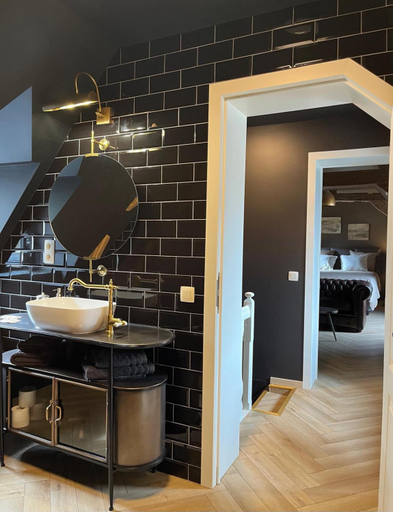 Bathroom 4, Apart Hotel Saint Georges, Hainaut