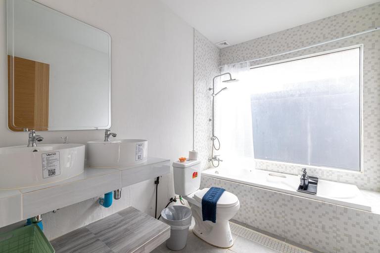 Bathroom 5, Andaman Sea Best Pool Access Room and Villa , Pulau Phuket