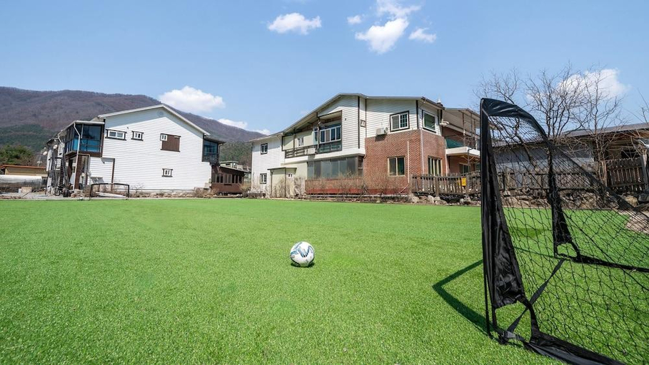 Exterior & Views, Gapyeong Amor Pension, Gapyeong