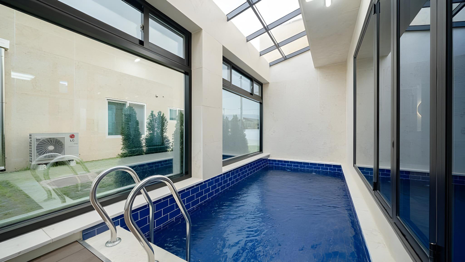 2, Gyeongju Hathor Pool Villa, Gyeongju