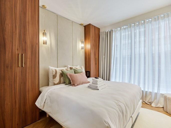 Bedroom 2, Magnificent 2 bedrooms apartment Center of Paris, Paris