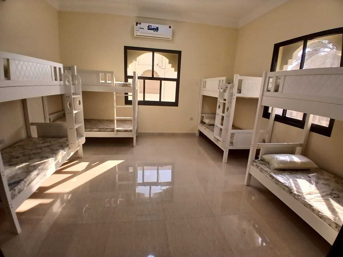 Room 4, Bombay Backpackers DXB Airport, Dubai