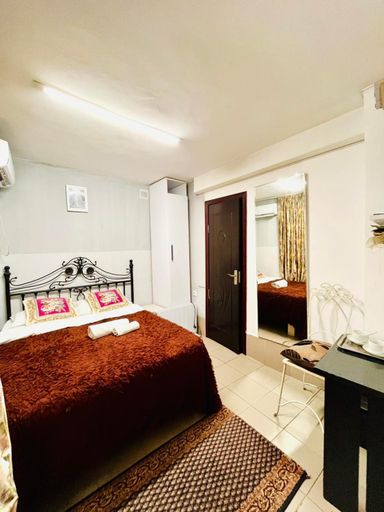 Others 2, Bucuresti Apartment Studio