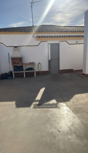 Courtyard, El palmar Casa surf Cerca de la Playa, Cádiz