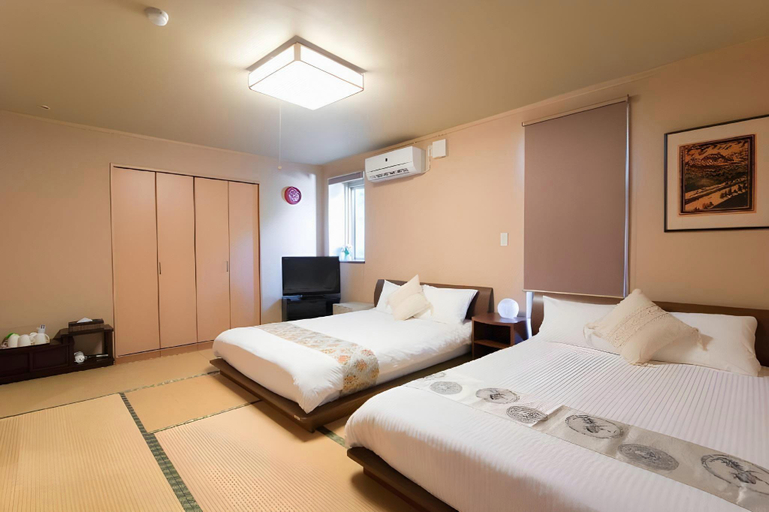Bedroom 3, Etavia Yufuin Kinrinko, Yufu