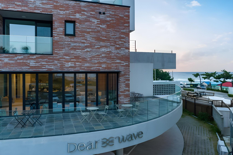 1, Gangneung Dear Wave Pool Villa, Gangneung