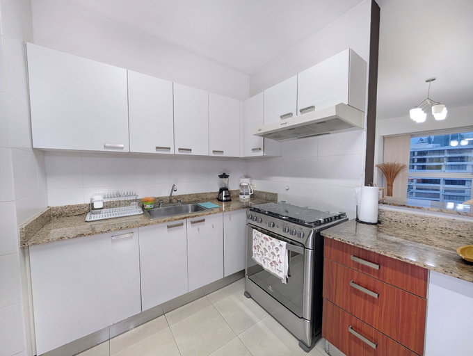 Private kitchen 5, YC 1701l Apartamento 2 BDR Av Balboa, Panamá