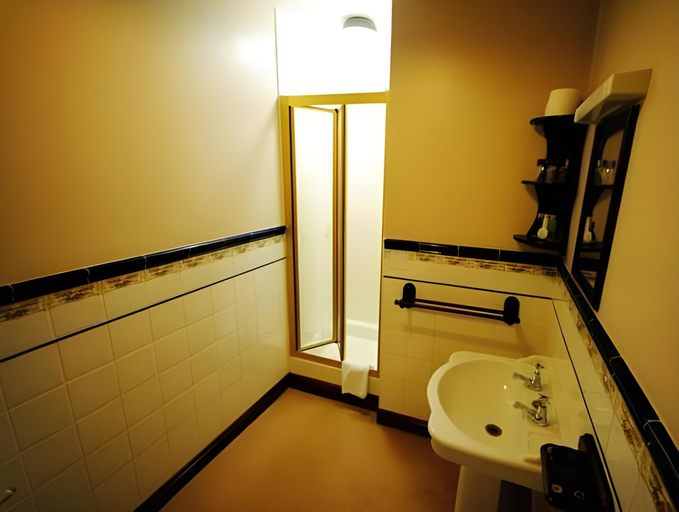 Bathroom 3, The Ullswater View Guest House, Cumbria