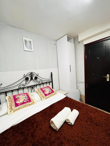 Others 5, Bucuresti Apartment Studio