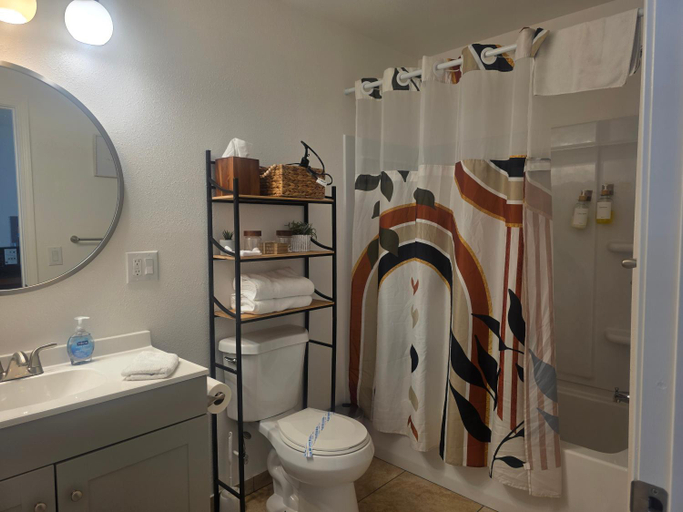 Bathroom 3, Sequoia Village, Tulare