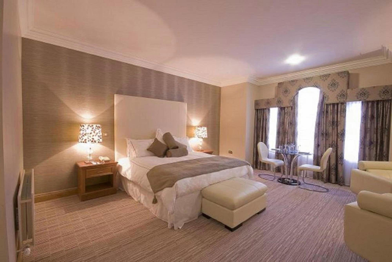 Bedroom 3, Lady Gregory Hotel, Leisure Club & Beauty Rooms