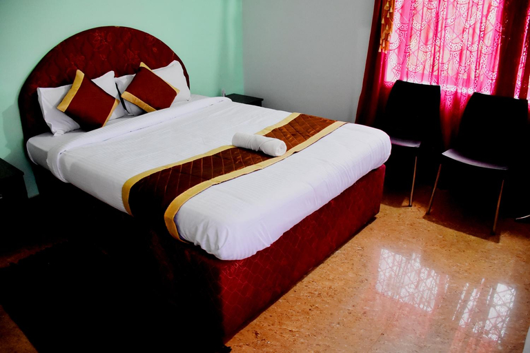 Bedroom 2, Holidayincoorg Royal Mansion, Kodagu
