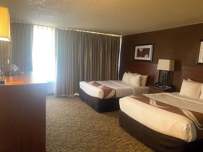 Room 5, Scenic View Inn - Lake Powell - Page AZ, Coconino