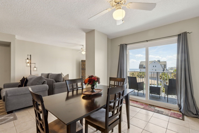 Dining 5, Tranquil 1BR Getaway in Fernandina Beach - Ocean View, Nassau